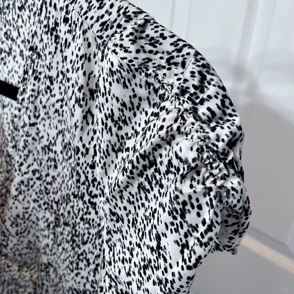 Banana Republic V-neck dress - Picture 5 of 7